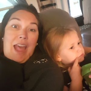 Meet your Posher, Cassandra